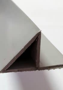 Profil sub forma de triunghi cu aripa DLR 20 (coltar cu aripa)